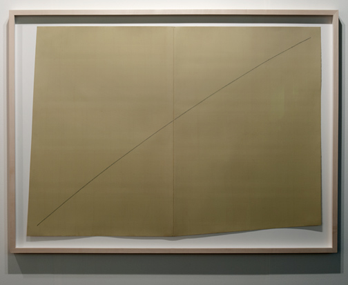Robert Mangold / Robert Mangold A curved line within two distorted rectangles  1979 99,9 x 138 cm Acryl und Graphit auf Papier