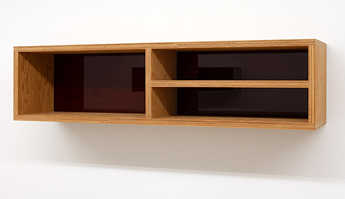 Donald Judd / Untitled  1992  25 x 25 x 100 cm douglas fir plywood and amber plexiglass