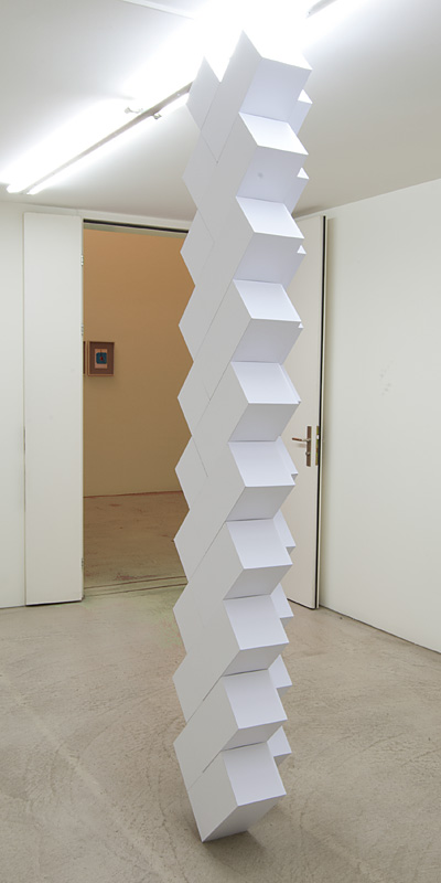 Richard Tuttle / Growth  2012 project for sculpture height variable (floor to ceiling)